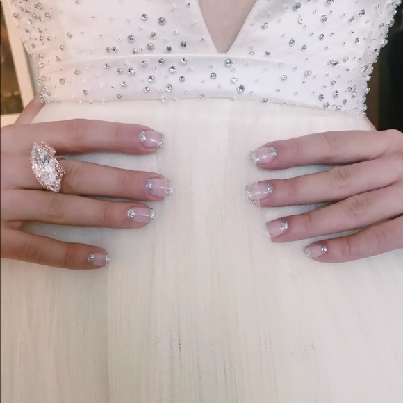 Meet your Posher, Lindsey - Picture 7 of 10